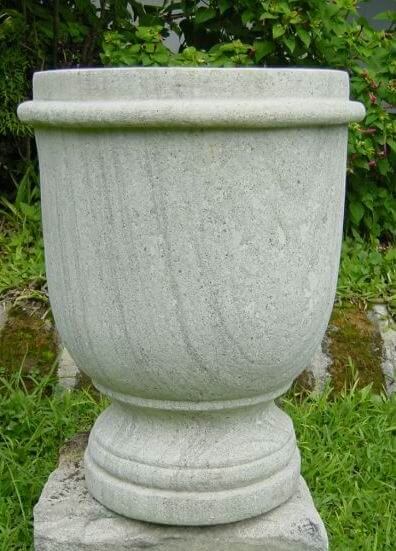 garden stone planter